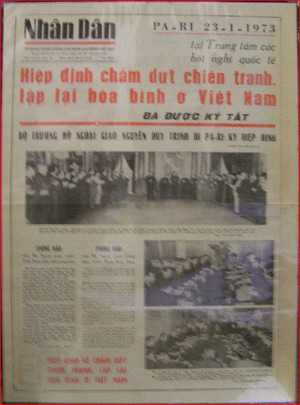 Stop Press: Vietnam – From the Fall of Dien Bien Phu to Escape from Saigon. image